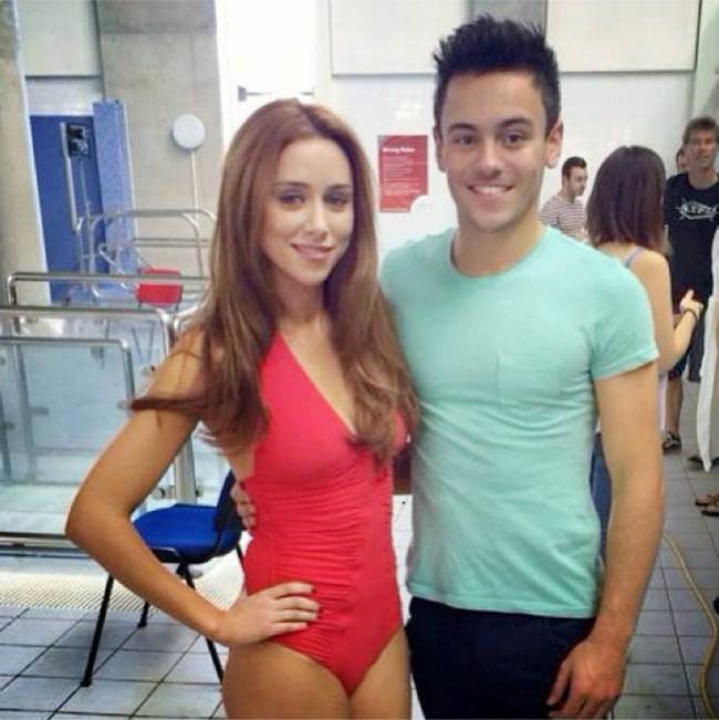 Will Una be forced to pull out of Splash after breaking toe?